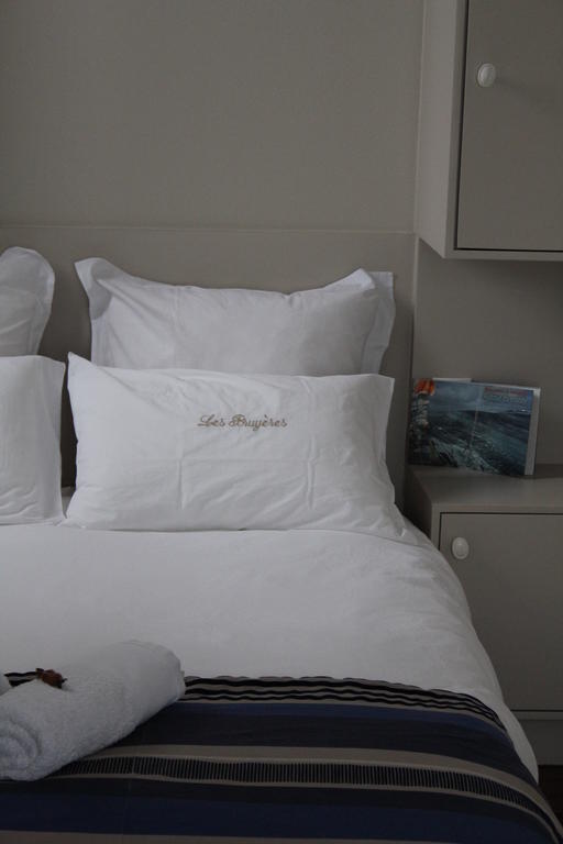 Les Bruyeres Bed & Breakfast Les Sables-dʼOlonne Oda fotoğraf