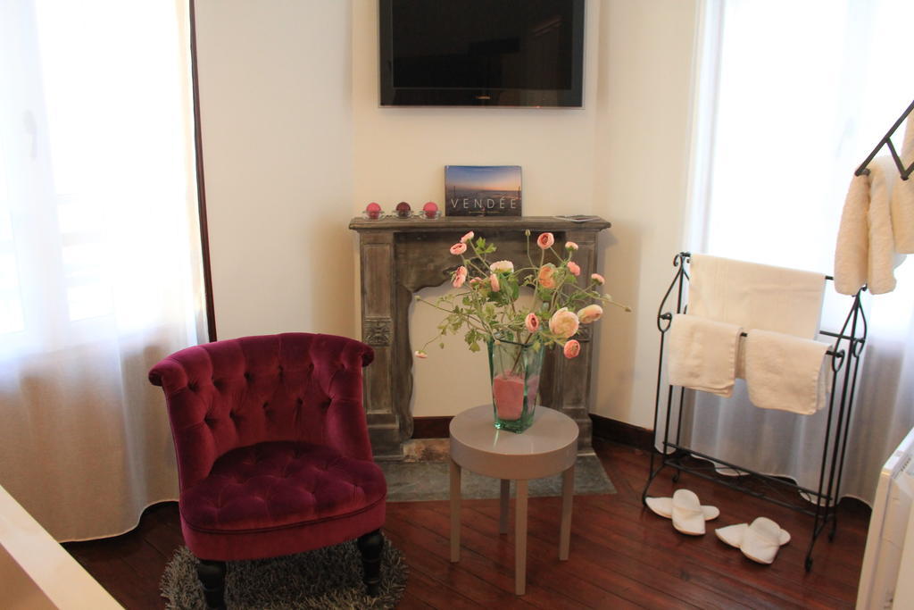 Les Bruyeres Bed & Breakfast Les Sables-dʼOlonne Dış mekan fotoğraf